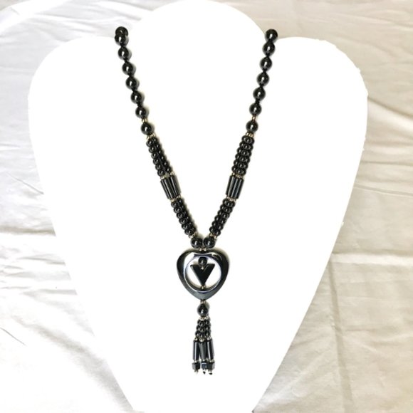 🌻 🌸 Hematite Necklace – Bold Geometic Design – Pristine Condition - Picture 11 of 11